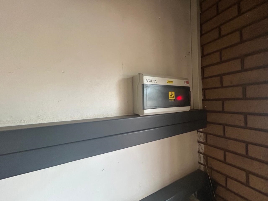 4 Bedroom Property for Sale in Hartbeesfontein AH North West